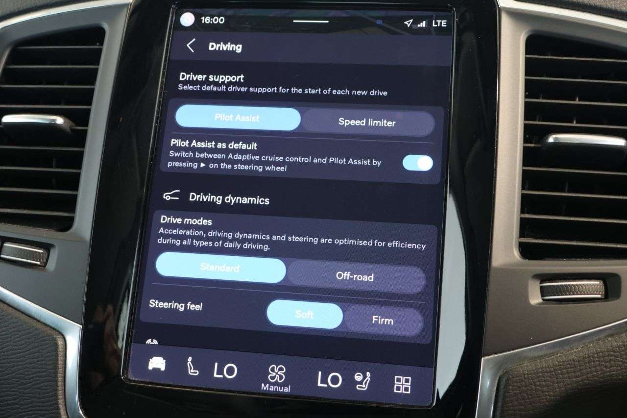 2023 VOLVO XC90 2023 VOLVO XC90
