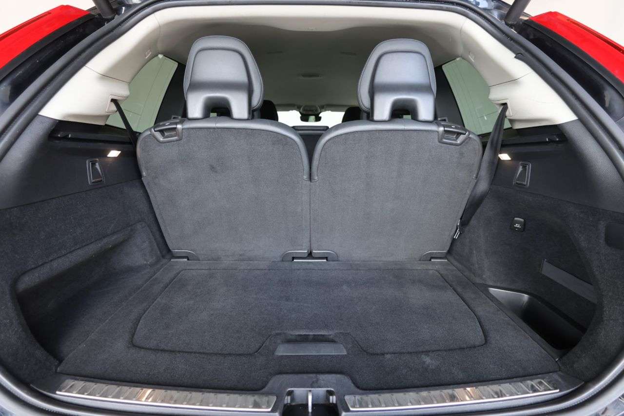 2023 VOLVO XC90 2023 VOLVO XC90