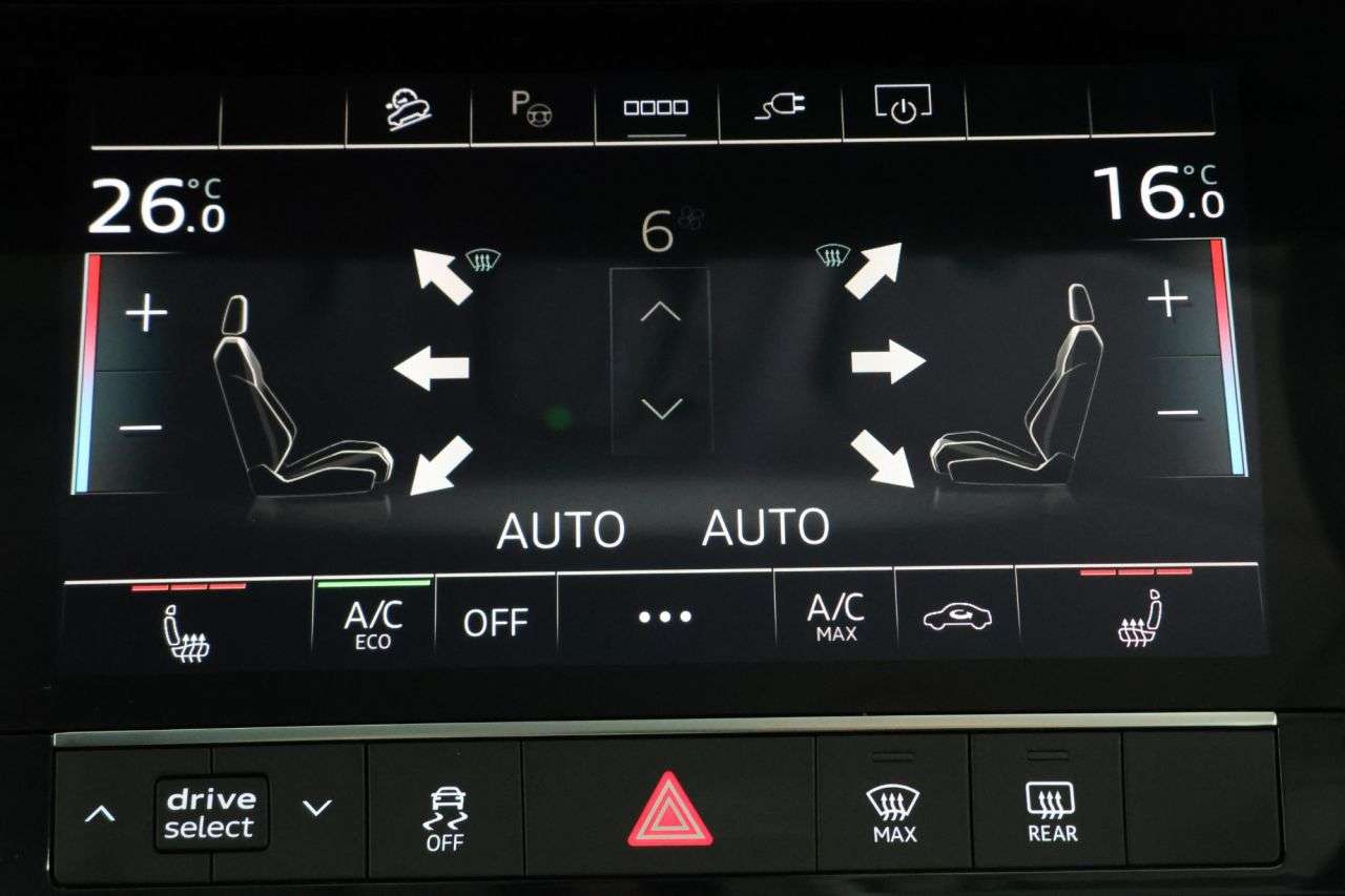2021 AUDI E-TRON 2021 AUDI E-TRON