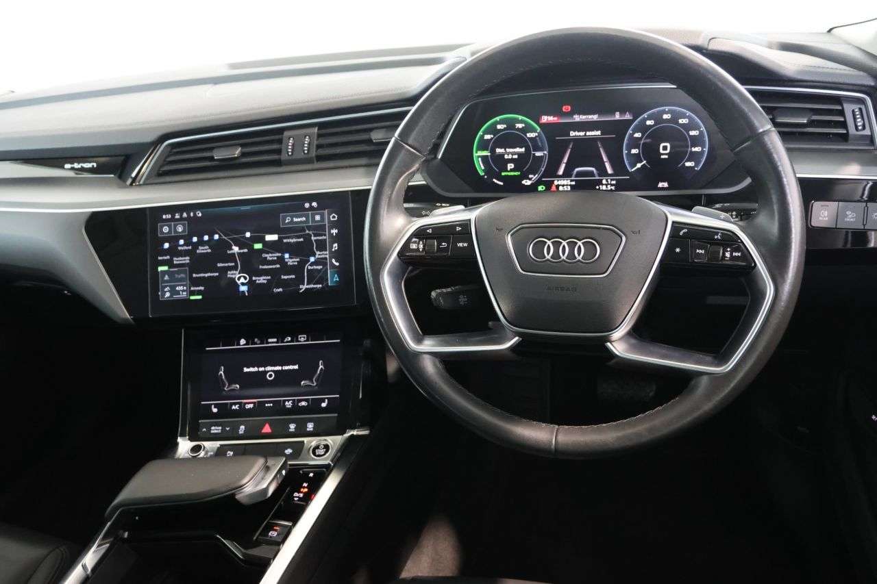 2021 AUDI E-TRON 2021 AUDI E-TRON