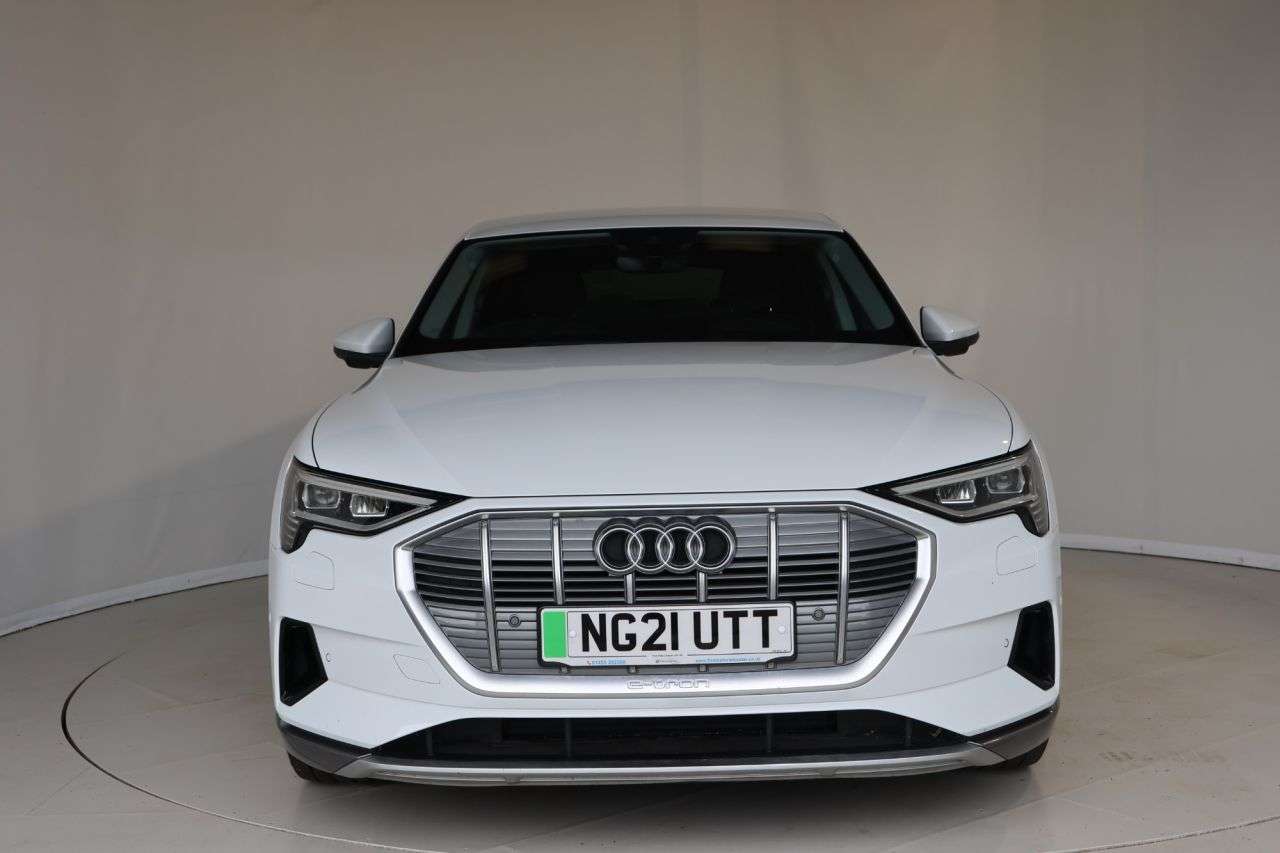 2021 AUDI E-TRON 2021 AUDI E-TRON
