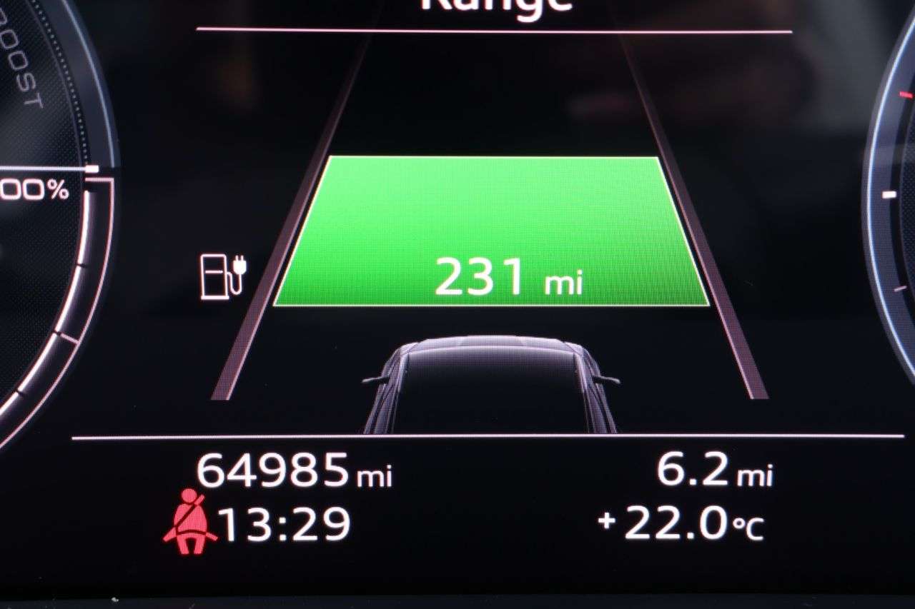 2021 AUDI E-TRON 2021 AUDI E-TRON