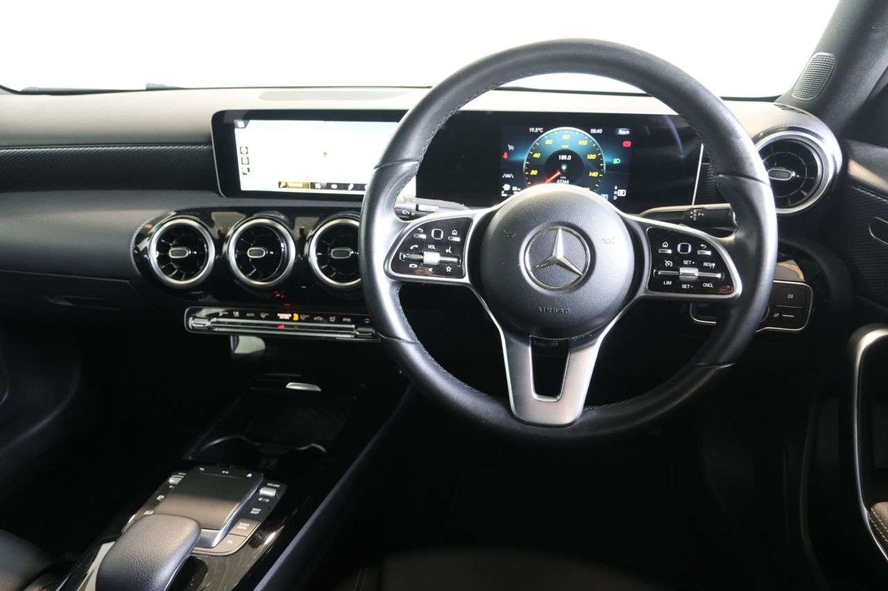 2020 MERCEDES-BENZ A CLASS 2020 MERCEDES-BENZ A CLASS