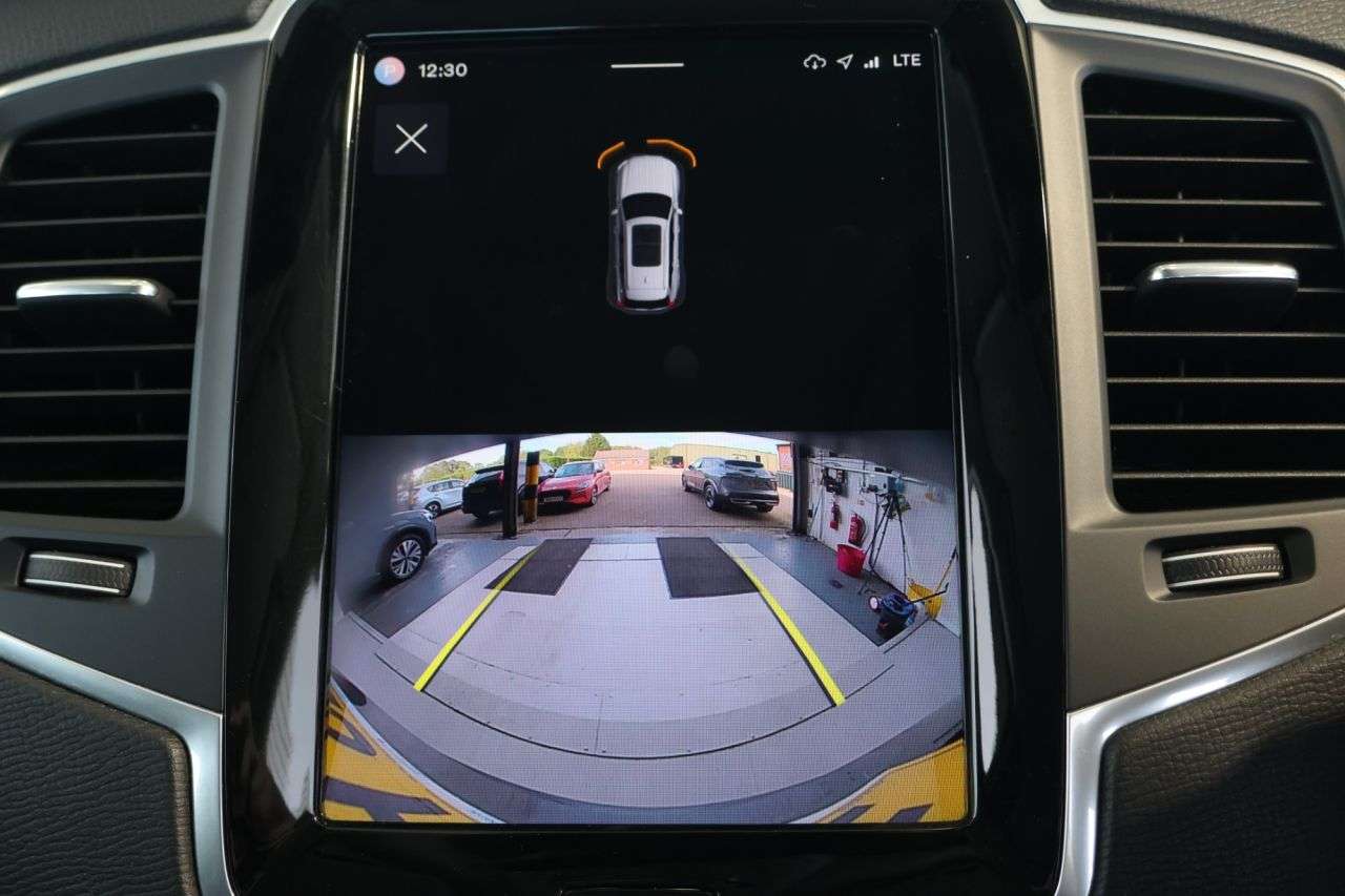 2023 VOLVO XC90 2023 VOLVO XC90