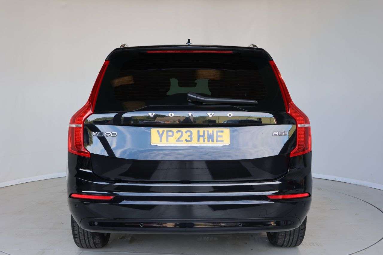 2023 VOLVO XC90 2023 VOLVO XC90