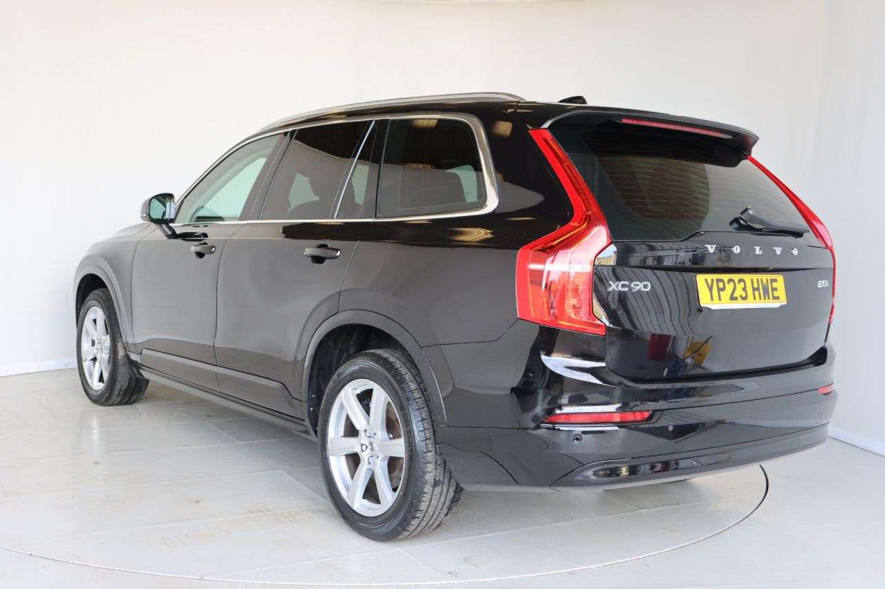 2023 VOLVO XC90 2023 VOLVO XC90