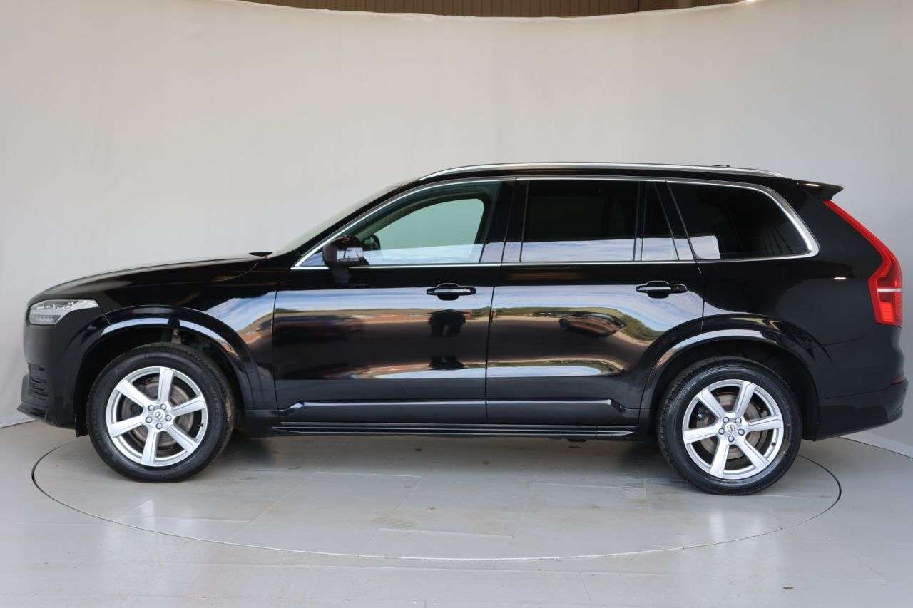 2023 VOLVO XC90 2023 VOLVO XC90