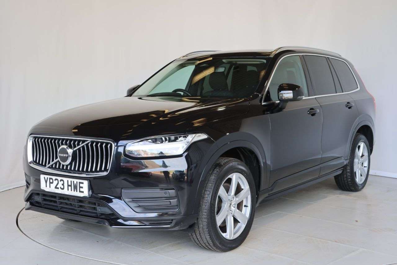 A 2023 VOLVO XC90 2.0 B5 MHEV Core SUV 5dr Petrol Hybrid Auto 4WD Euro 6 (s/s) (250 ps) HEATE A 2023 VOLVO XC90 2.0 B5 MHEV Core SUV 5dr Petrol Hybrid Auto 4WD Euro 6 (s/s) (250 ps) HEATE