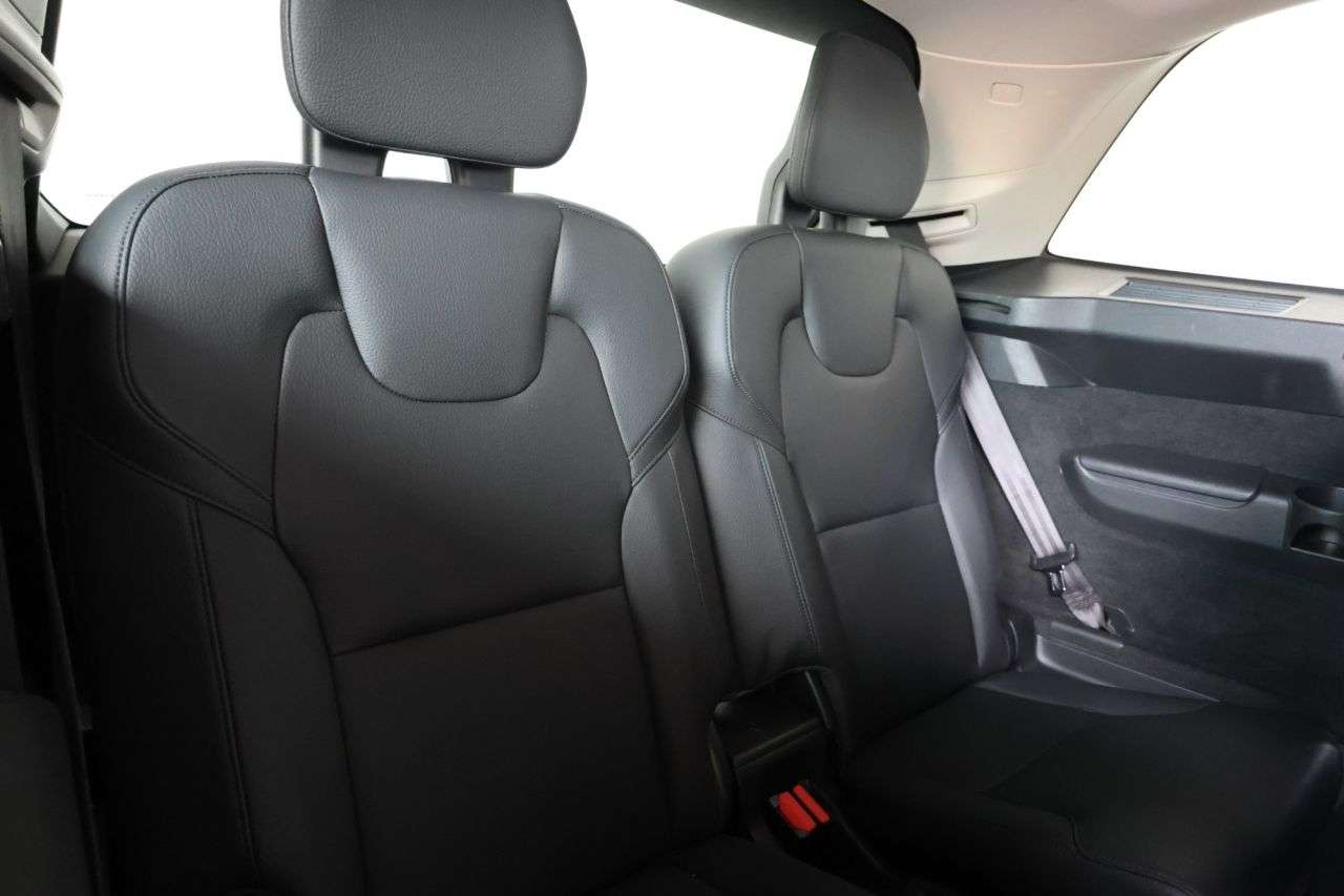 2023 VOLVO XC90 2023 VOLVO XC90