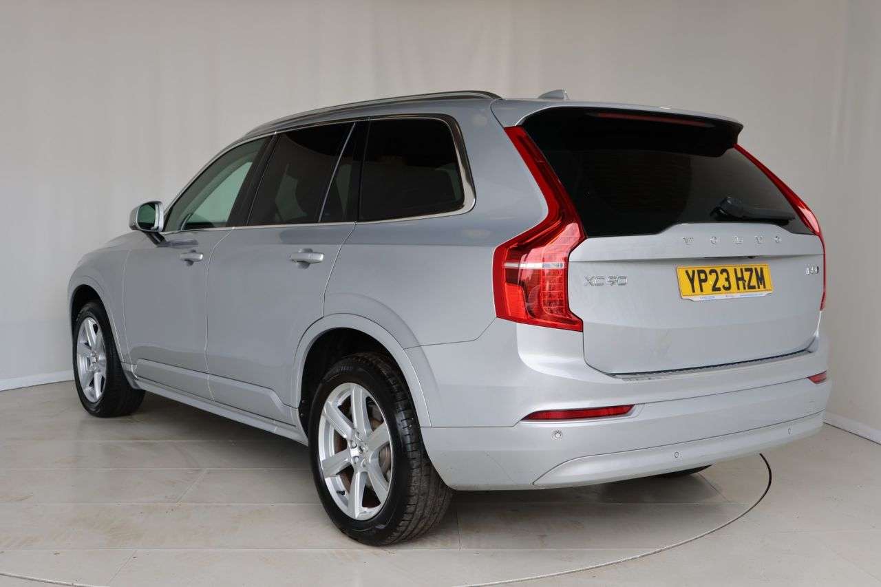 2023 VOLVO XC90 2023 VOLVO XC90