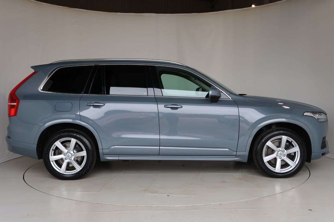 A 2023 VOLVO XC90 2.0 B5 MHEV Core SUV 5dr Petrol Hybrid Auto 4WD Euro 6 (s/s) (250 ps) HEATE A 2023 VOLVO XC90 2.0 B5 MHEV Core SUV 5dr Petrol Hybrid Auto 4WD Euro 6 (s/s) (250 ps) HEATE