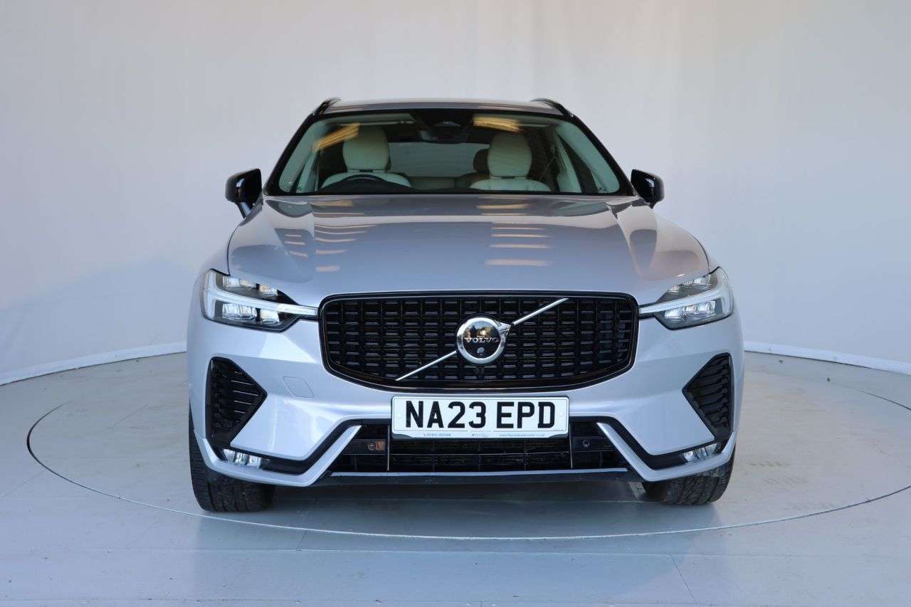 2023 VOLVO XC60 2023 VOLVO XC60