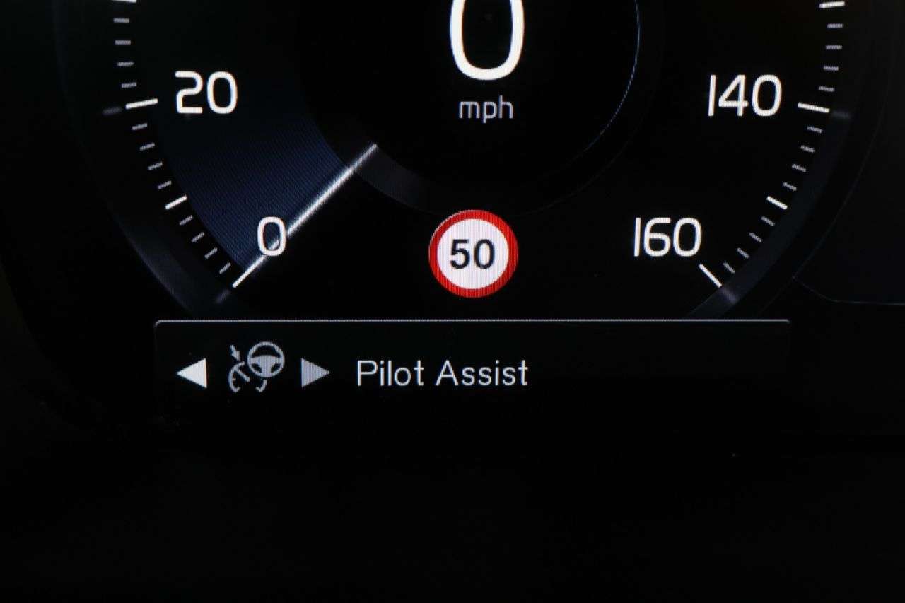 2021 VOLVO XC90 2021 VOLVO XC90