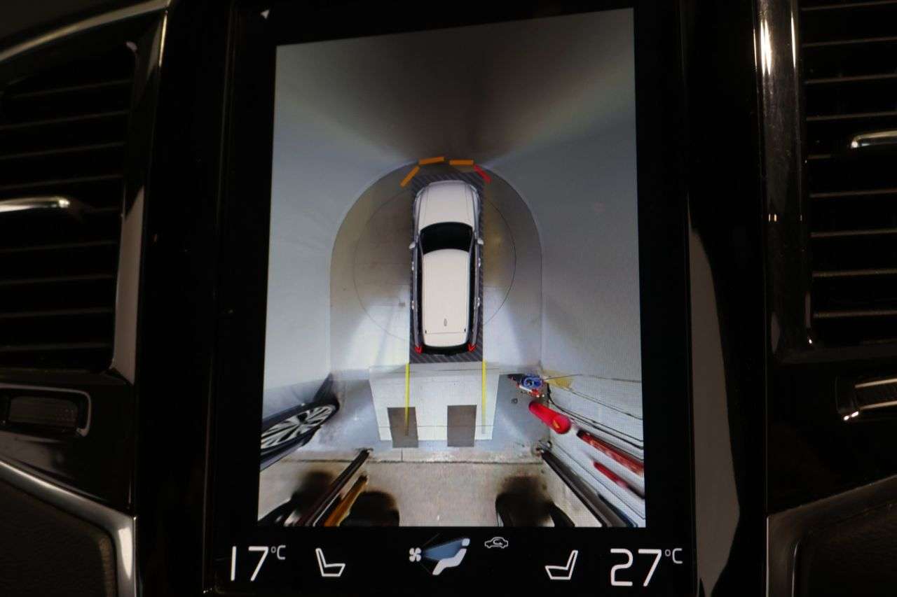 2021 VOLVO XC90 2021 VOLVO XC90