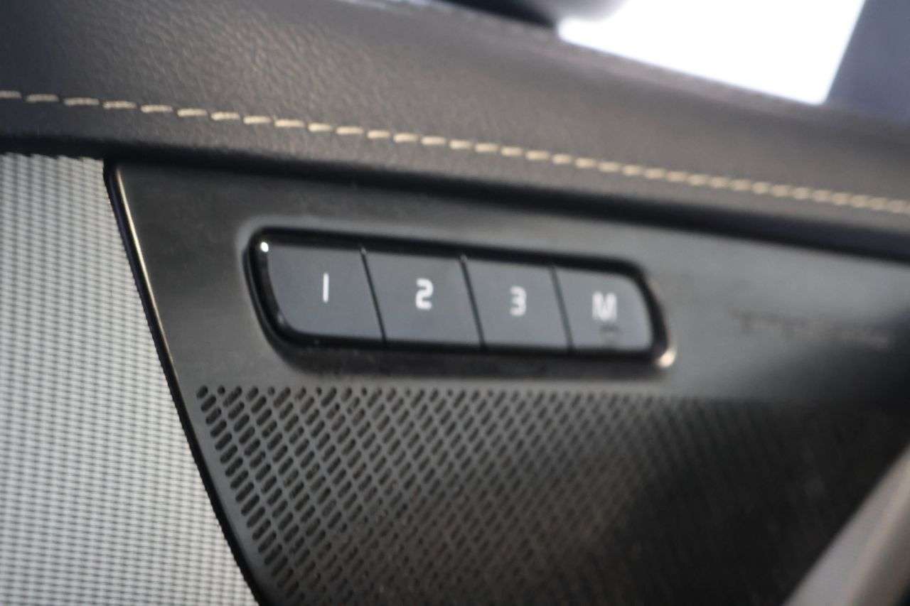 2021 VOLVO XC90 2021 VOLVO XC90