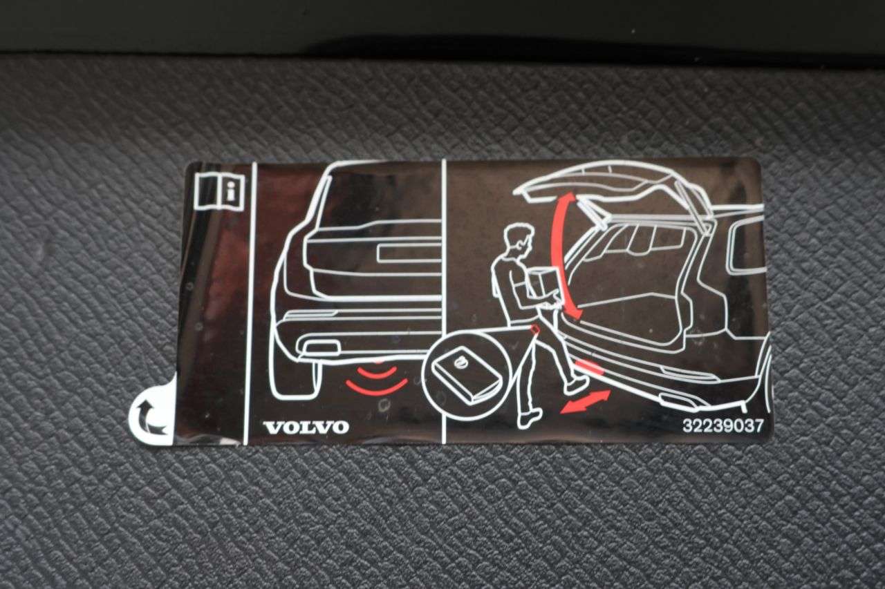 2021 VOLVO XC90 2021 VOLVO XC90