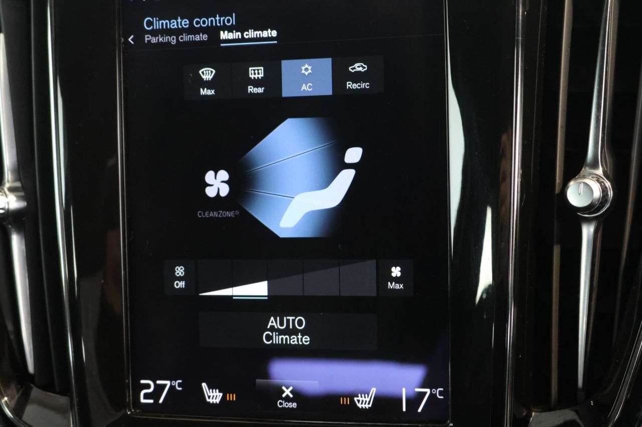 2022 VOLVO V60 2022 VOLVO V60