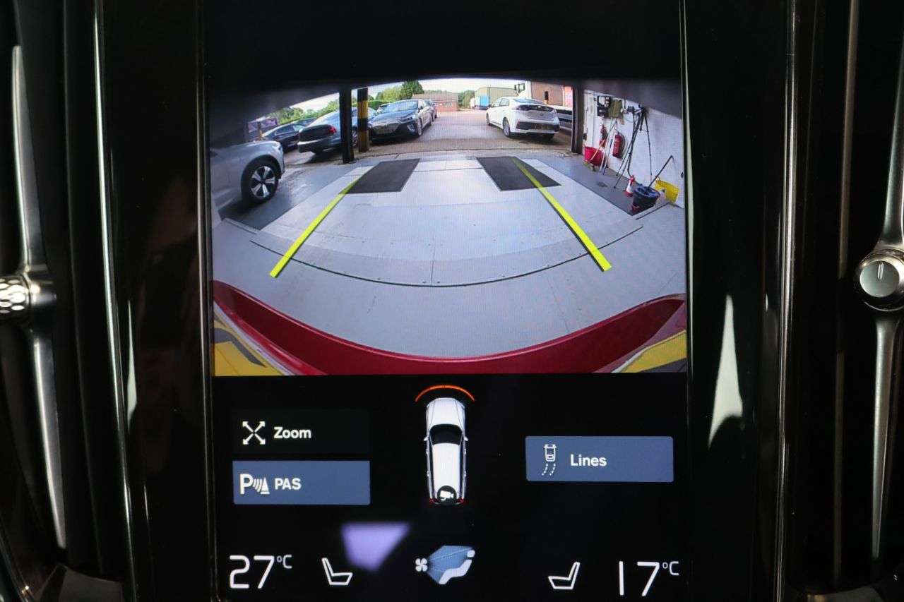 2022 VOLVO V60 2022 VOLVO V60