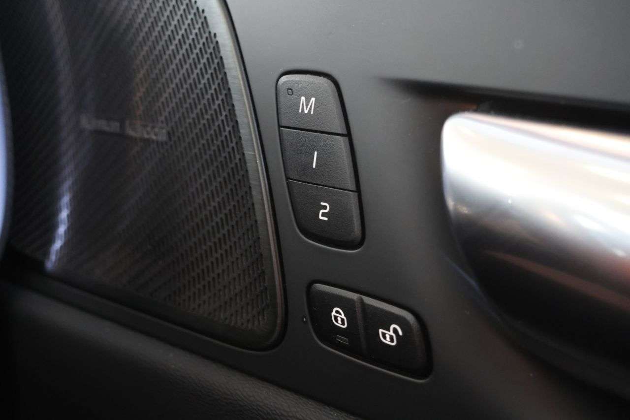 2023 VOLVO XC60 2023 VOLVO XC60