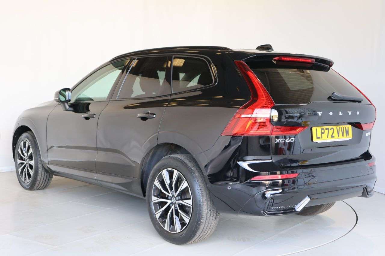2023 VOLVO XC60 2023 VOLVO XC60