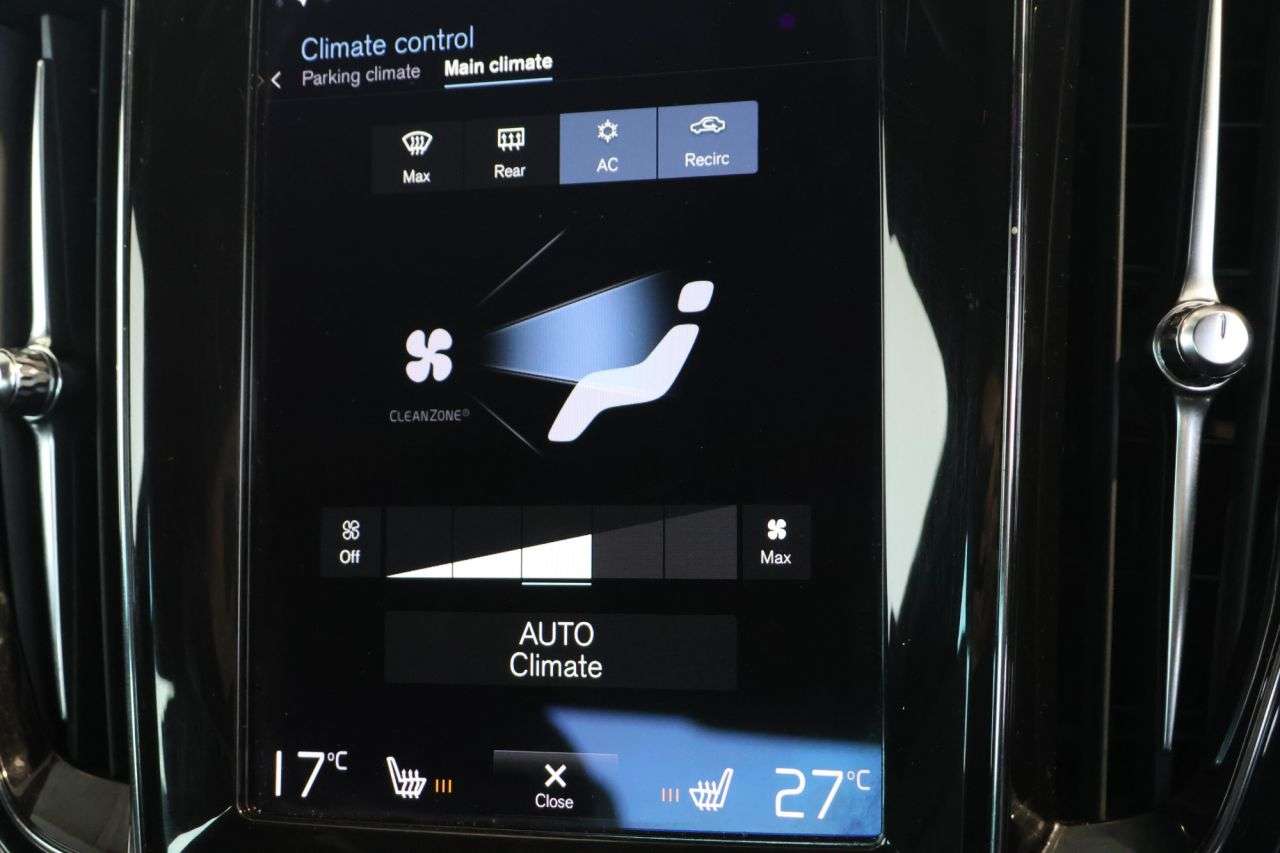2022 VOLVO S60 2022 VOLVO S60