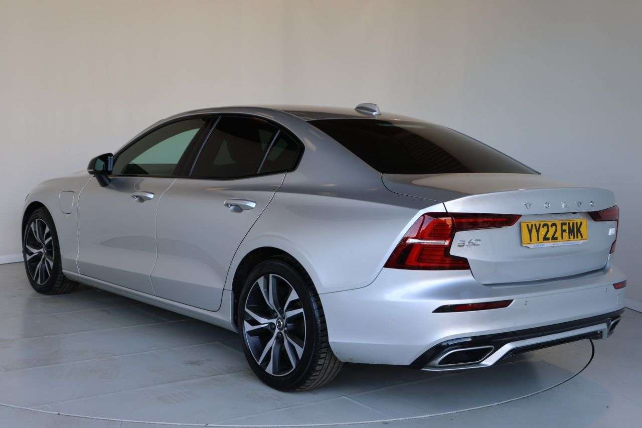 2022 VOLVO S60 2022 VOLVO S60