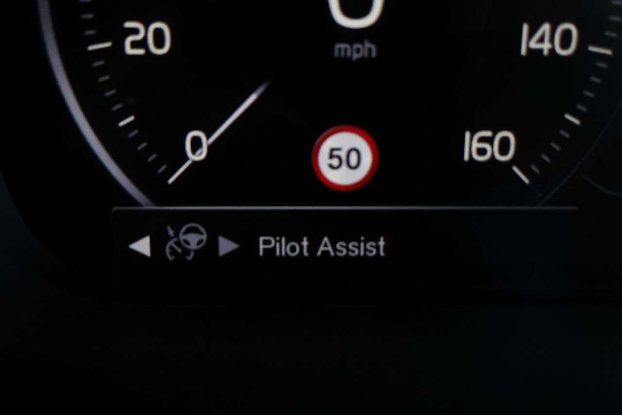2021 VOLVO XC90 2021 VOLVO XC90