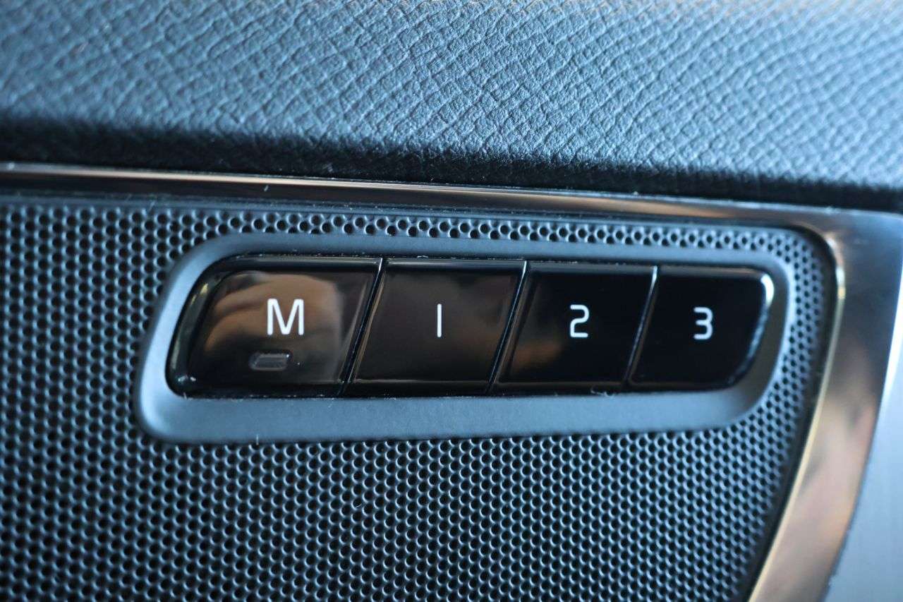 2021 VOLVO XC90 2021 VOLVO XC90