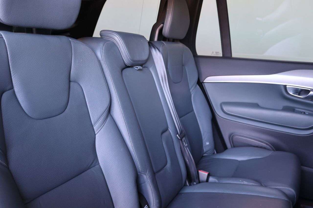 2021 VOLVO XC90 2021 VOLVO XC90