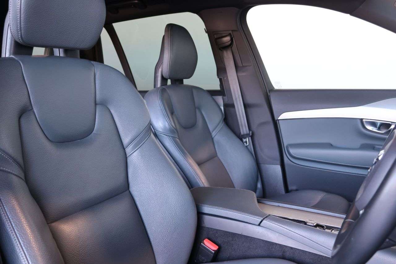 2021 VOLVO XC90 2021 VOLVO XC90
