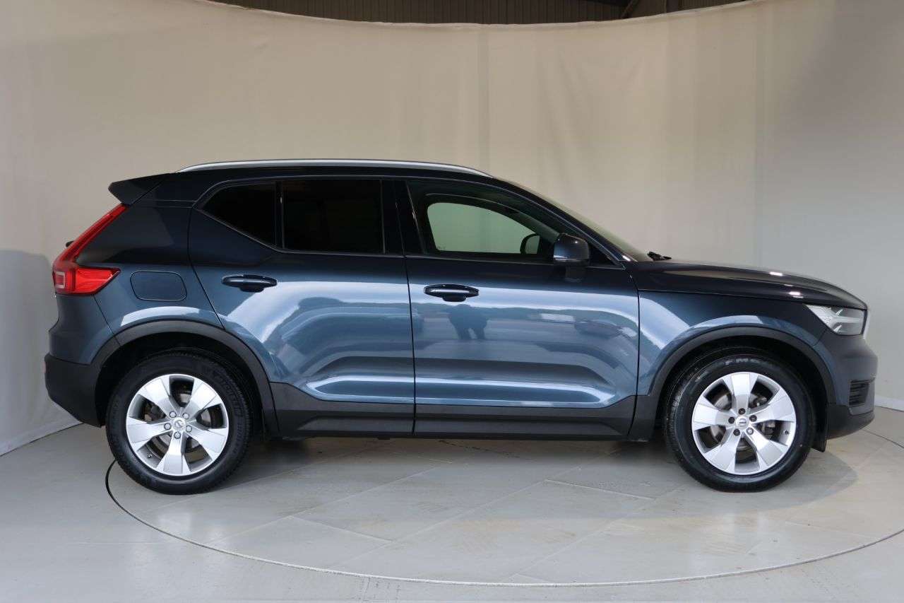A 2021 VOLVO XC40 1.5 T3 Momentum SUV 5dr Petrol Manual Euro 6 (s/s) (163 ps) FREE 24 MONTHS A 2021 VOLVO XC40 1.5 T3 Momentum SUV 5dr Petrol Manual Euro 6 (s/s) (163 ps) FREE 24 MONTHS