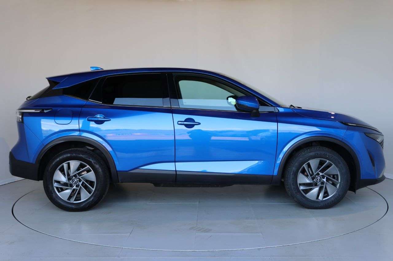 A 2024 NISSAN QASHQAI 1.3 DIG-T MHEV Acenta Premium SUV 5dr Petrol Hybrid XTRON Euro 6 (s/s) (158 A 2024 NISSAN QASHQAI 1.3 DIG-T MHEV Acenta Premium SUV 5dr Petrol Hybrid XTRON Euro 6 (s/s) (158