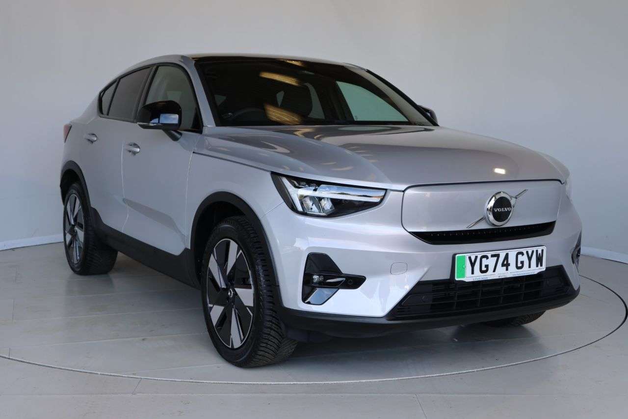 2024 VOLVO C40 2024 VOLVO C40