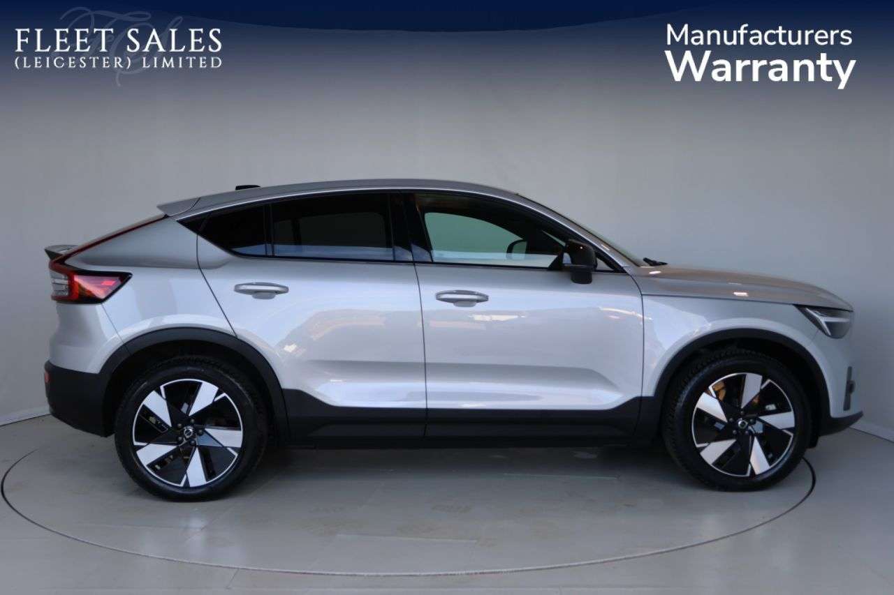 A 2024 VOLVO C40 Twin Recharge 82kWh Plus SUV 5dr Electric Auto AWD (408 ps) HEATED STEERING A 2024 VOLVO C40 Twin Recharge 82kWh Plus SUV 5dr Electric Auto AWD (408 ps) HEATED STEERING