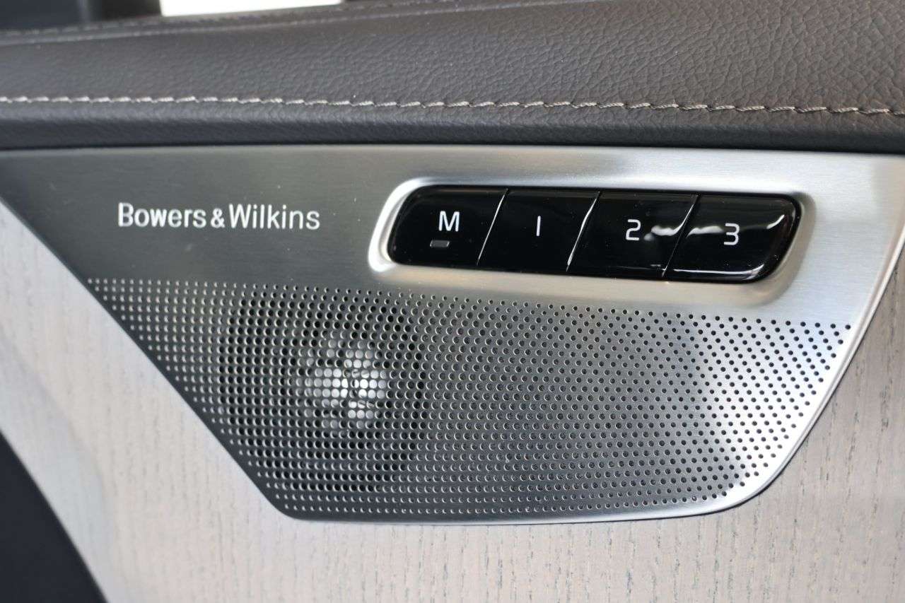 2024 VOLVO XC90 2024 VOLVO XC90