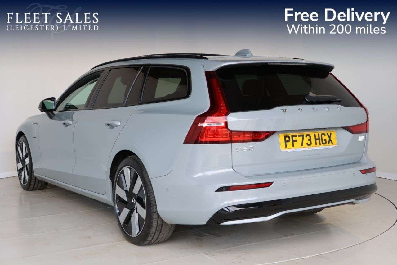 2023 VOLVO V60 2023 VOLVO V60