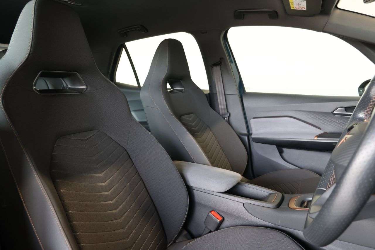 2022 CUPRA BORN 2022 CUPRA BORN