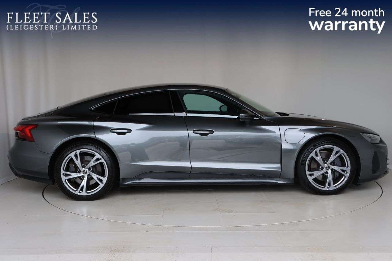 A 2023 AUDI E-TRON GT 93.4kWh Saloon 4dr Electric Auto quattro (476 ps) REAR CAMERA + APPLE CAR P A 2023 AUDI E-TRON GT 93.4kWh Saloon 4dr Electric Auto quattro (476 ps) REAR CAMERA + APPLE CAR P