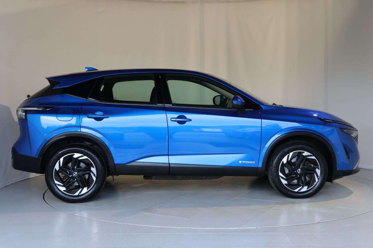 A 2024 NISSAN QASHQAI 1.5 h e-POWER Acenta Premium SUV 5dr Petrol Hybrid Auto Euro 6 (s/s) (190 p A 2024 NISSAN QASHQAI 1.5 h e-POWER Acenta Premium SUV 5dr Petrol Hybrid Auto Euro 6 (s/s) (190 p