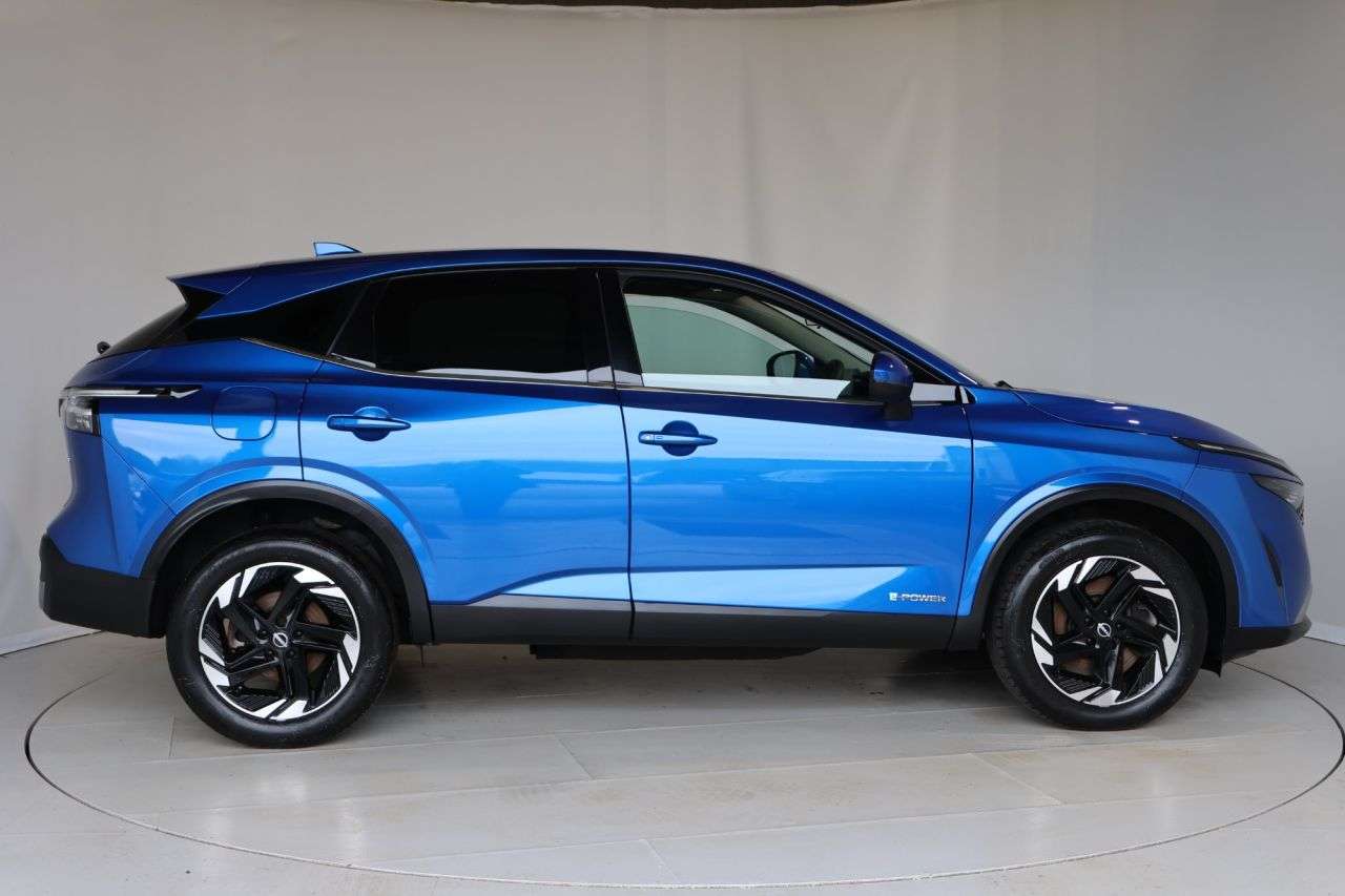 A 2024 NISSAN QASHQAI 1.5 h e-POWER Acenta Premium SUV 5dr Petrol Hybrid Auto Euro 6 (s/s) (190 p A 2024 NISSAN QASHQAI 1.5 h e-POWER Acenta Premium SUV 5dr Petrol Hybrid Auto Euro 6 (s/s) (190 p