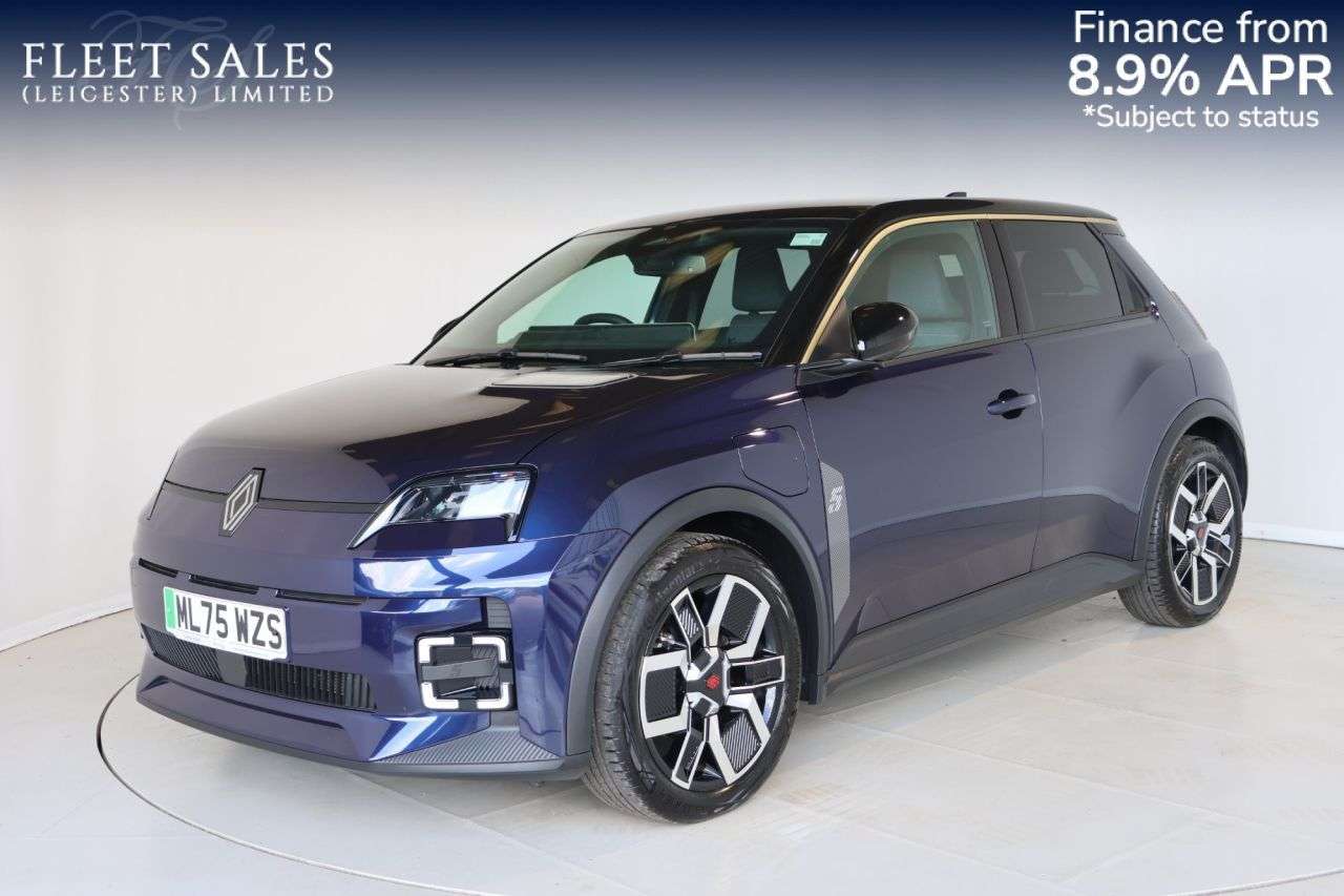 A 2025 RENAULT 5 E-TECH ELECTRIC urban range 40kWh techno Hatchback 5dr Electric Auto (120 ps) FULL RENAULT A 2025 RENAULT 5 E-TECH ELECTRIC urban range 40kWh techno Hatchback 5dr Electric Auto (120 ps) FULL RENAULT