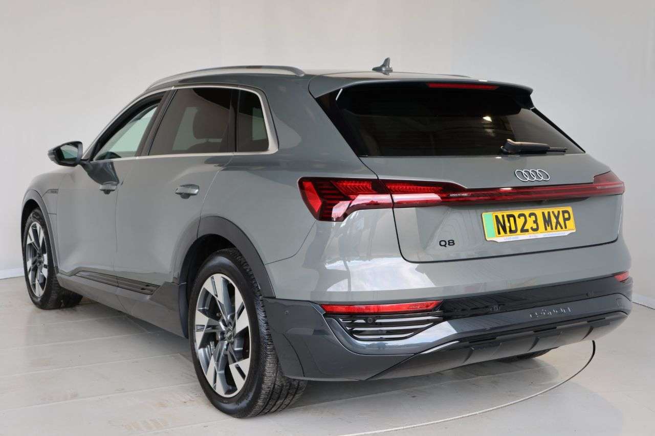 2023 AUDI Q8 E-TRON 2023 AUDI Q8 E-TRON
