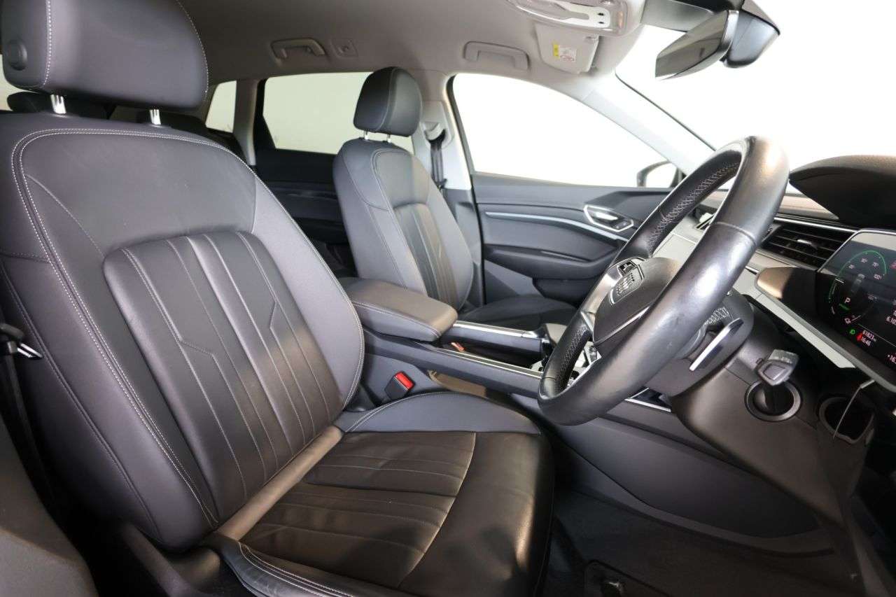 2023 AUDI Q8 E-TRON 2023 AUDI Q8 E-TRON