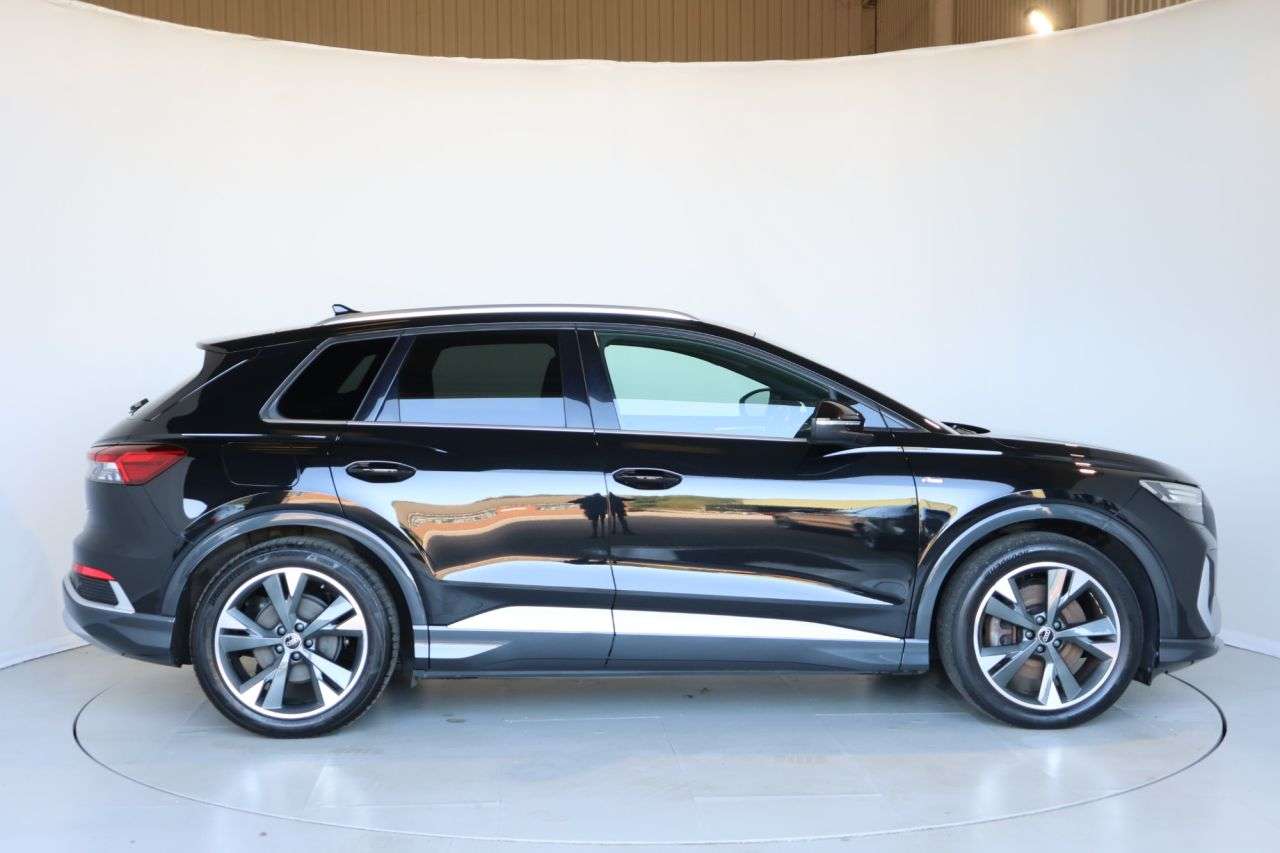 A 2023 AUDI Q4 E-TRON 40 S line SUV 5dr Electric Auto 82kWh (204 ps) ADAPTIVE CRUISE CONTROL A 2023 AUDI Q4 E-TRON 40 S line SUV 5dr Electric Auto 82kWh (204 ps) ADAPTIVE CRUISE CONTROL