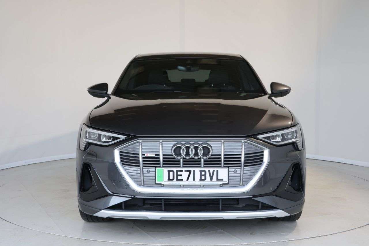 2021 AUDI E-TRON 2021 AUDI E-TRON