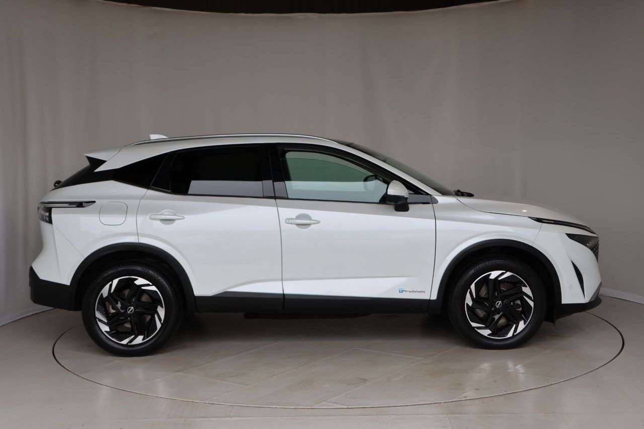 A 2024 NISSAN QASHQAI 1.5 h e-POWER N-Connecta SUV 5dr Petrol Hybrid Auto Euro 6 (s/s) (190 ps) A A 2024 NISSAN QASHQAI 1.5 h e-POWER N-Connecta SUV 5dr Petrol Hybrid Auto Euro 6 (s/s) (190 ps) A