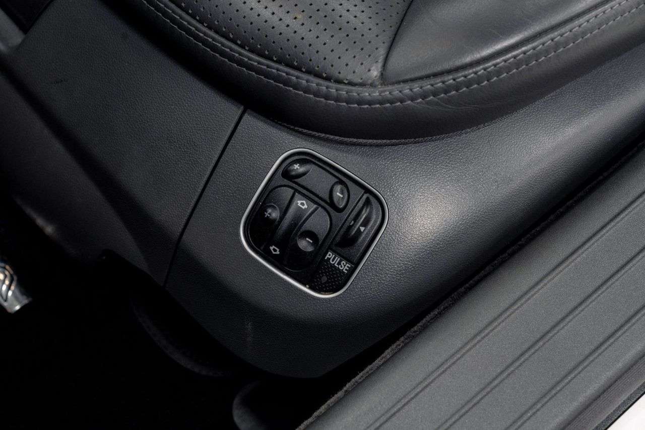 2005 MERCEDES-BENZ SL 2005 MERCEDES-BENZ SL