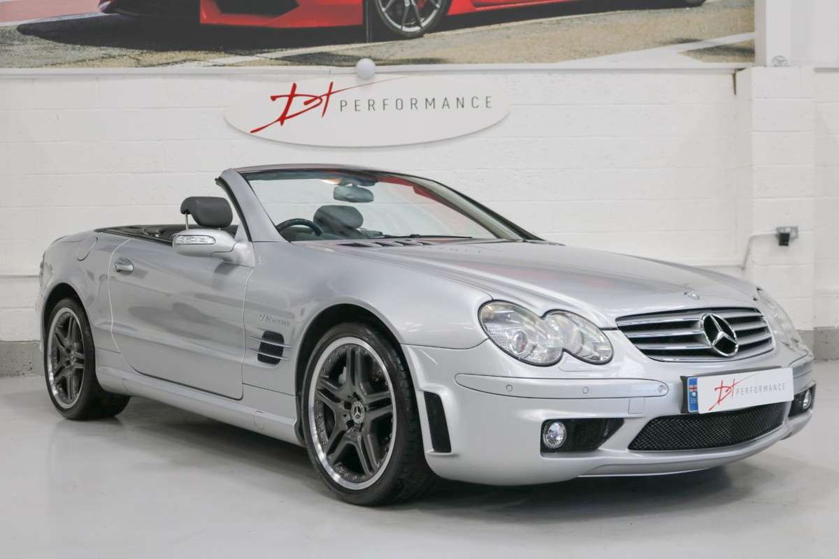 Check out this Mercedes-benz Sl 2005 Petrol Automatic