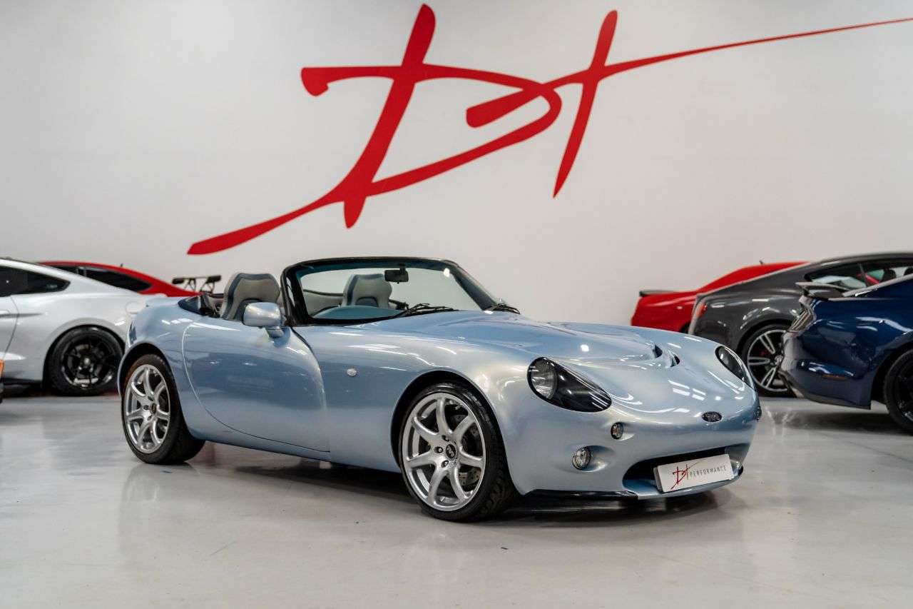 A 2003 TVR TAMORA 3.6 3.6 2d 342 BHP LOOK AT THE MILES!! CRYSTAL TOPAZ A 2003 TVR TAMORA 3.6 3.6 2d 342 BHP LOOK AT THE MILES!! CRYSTAL TOPAZ