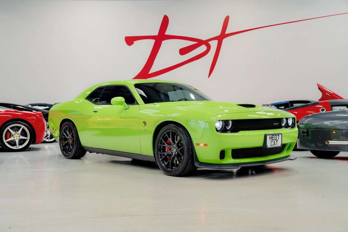 Check out this Dodge Challenger 2015 Petrol Manual